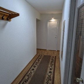 Здається 2 кімнатна квартира для військових.