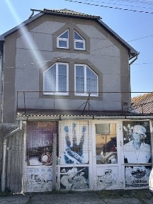 Продається чудовий Будинок в селі Малі Селменці 32 сотки землі