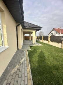 Продаж чорнового 3 кмн. будинку м. Ужгород п-н Садовий