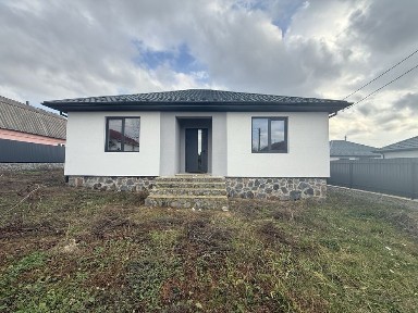 Продам одноповерховий будинок