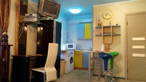 Київ, Правди просп., 88А