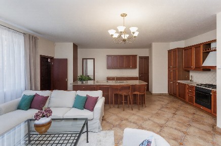 Дом посуточно 120 м²