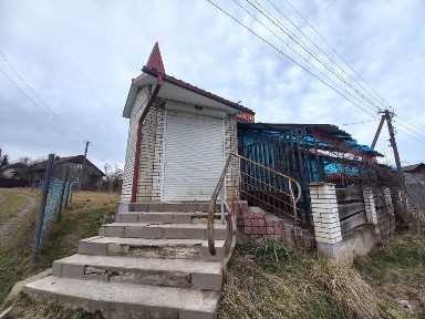 Продаж комерційного приміщення в с. Слобідка, вул. Січ. Стрільців