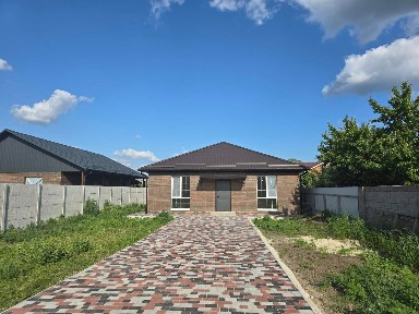 Продаж будинку 90 м²