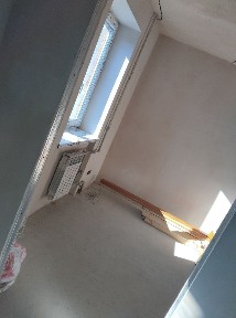 Харків, Ньютона вул., 113