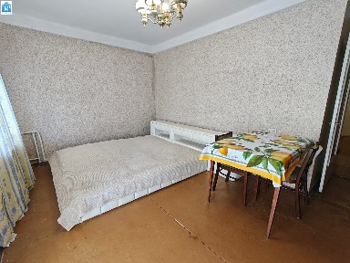 Київ, проспект Тичини 9
