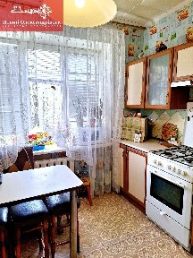 Продажа 3-комнатной квартиры 75 м², Независимой Украины ул., 84А