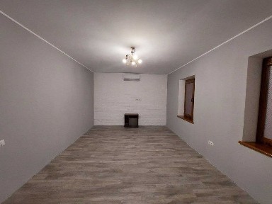 Продам свой дом 110кв. м ( В удобном р-не, гараж с ямой, огород, охрана )