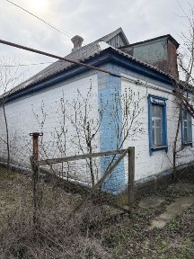 Продам дом с большим земельным участком!