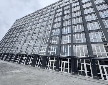 Продам 3- кімнатну квартиру в центрі міста