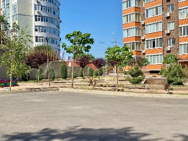 Продажа 1-комнатной квартиры 69.7 м², Мостостроителей ул., 18