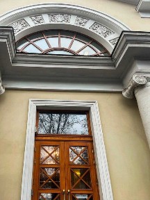 СДАМ В АРЕНДУ представительный офис помещение Грушевского Карла Либкхнехта Хороброго Чкалова центр Артема Січових Стрільців Грушевського