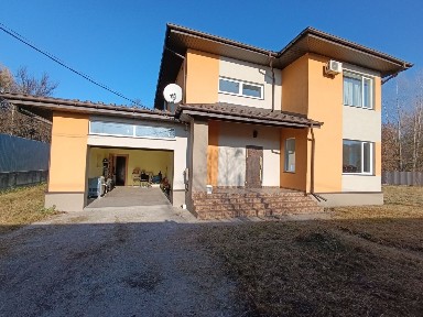 Киевская обл., Бориспольский район, с. Вишенки