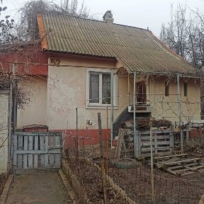 Запорожье. Дом 2 этажа участок на 6.3 сотки, ул. 12 Апреля 52