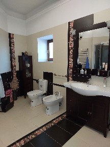 Продаж будинку 400 м², Львівська вул., 18
