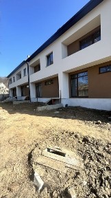 Продаж таунхаусів поруч лісу в Оброшино вул. Садова