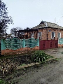 Продам будинок у відмінному стані по вул. Вишневецького 8