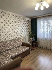 Простора 3-х кімнатна, не кутова, АГО, ОСББ по вул. Державності (Жадова)