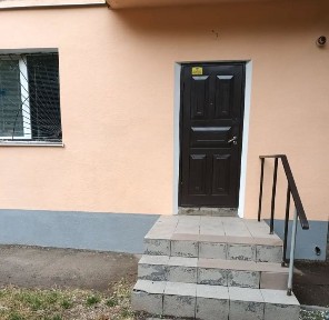 Продам 1к. кв. р-н Біляєво, під Офіс, чі проживання, під оренду