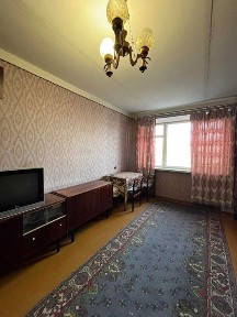 Продається двохкімнатна квартира недалеко від ресторана 
