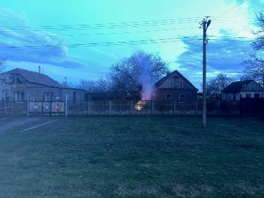 Продам два Будинки два Двори ЯК Один