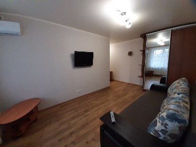1-комнатная квартира посуточно 34 м², Танкопия ул., 14