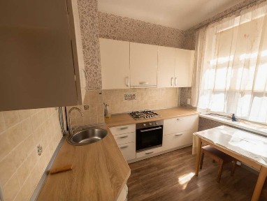 Продаж 3-кімнатної квартири 72 м², Боброва вул., 21А