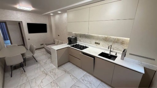 Продажа 3-комнатной квартиры 95 м², Набережная Победы ул., 44