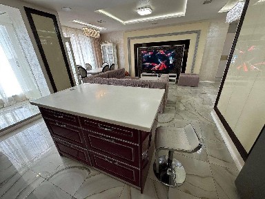 Продаж 4-кімнатної квартири 127.6 м², Василя Жуковського вул.