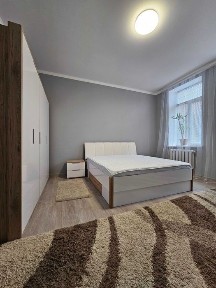 Продається кв. 2-рівні 96м. кв. Хороша інвестиція для здачі в оренду.