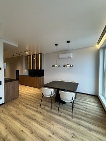Продаж автономної квартири в клубному будинку