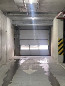 Продаж 2-ох паркомісць PRAUD select в. Клепарівська центр Без комісії