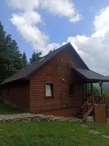 Продається відпочинковий комплекс поряд з Східницею
