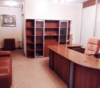 Оренда офісу 185 м², Полтавський Шлях вул.