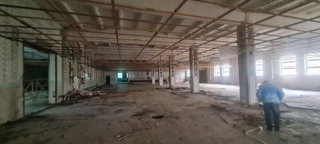 Прощається виробниче приміщення 2400 м. кв