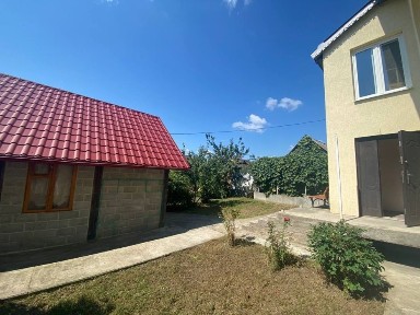 Здам будинок вул. Горіхівська, середня Роша