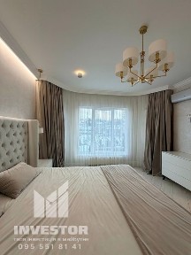 Оренда розкішного будинку з великою територією
