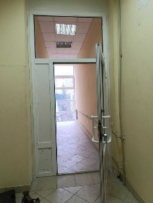 Аренда офис 9м2 (отопление входит в аренду! ) ЦЕНТР МЕТРО Конный рынок