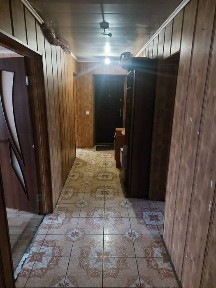 Сдам 4-х комнатную в центре