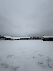 Продаж будівлі зі своєю землею