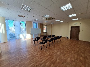 Киев, Крестовый пер., 2А