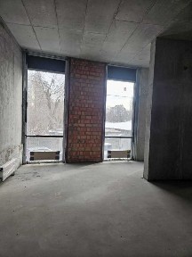 Киев, Шолуденко ул., 32