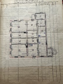 Продам 1/2 частину будинку неподалік від суду!