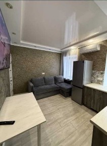 Квартира на землі з власним подвір'ям. Центр міста