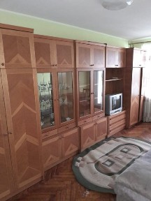 Судам 1 квартиру в Немышлянском р-не ул. Туркистанская, на 1м эт ц4500