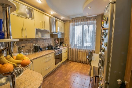 Продаж 3-кімнатної квартири 80 м², Івана Сірко вул.