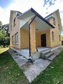 Продаж двоповерхового будинку у селі Крехаїв, Чернігівська область