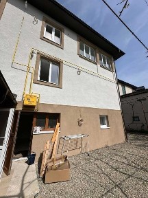 Продається напівособняк в м. Хуст на 3 квартири
