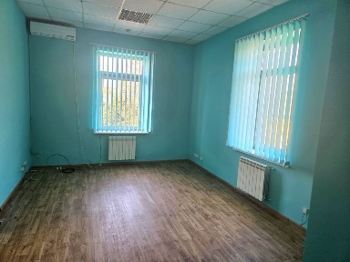 Офісне приміщення 50 м2 вул. Каденюка (Чкалова), 24