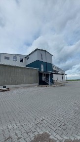 Оренда просторого приміщення з новим ремонтом